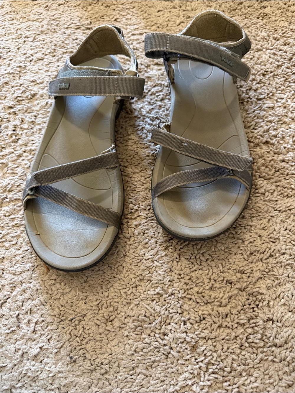 Teva Women's size 9 Sandals